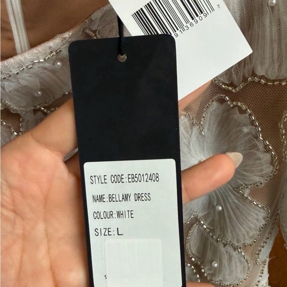 Elliatt the New Bride Bellamy - Floral Mini Dress - NWT - Picture 4 of 4